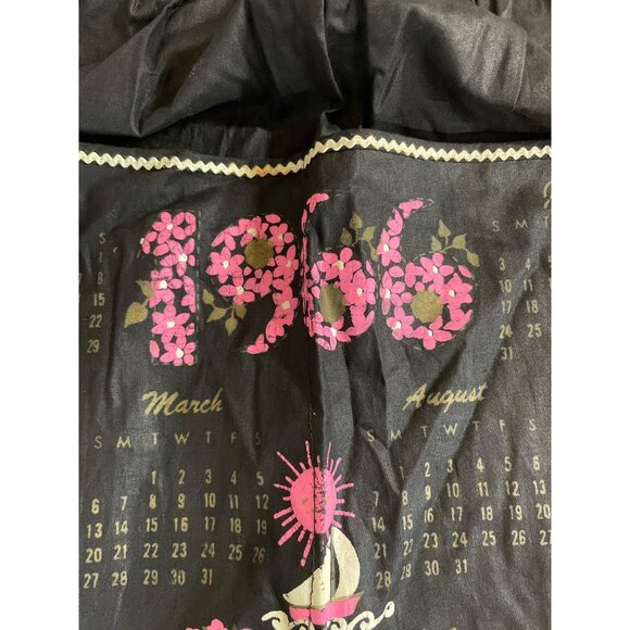 Vintage 1966 Black & Pink Illustrated Holiday Calendar Half Apron - Picture 3 of 9